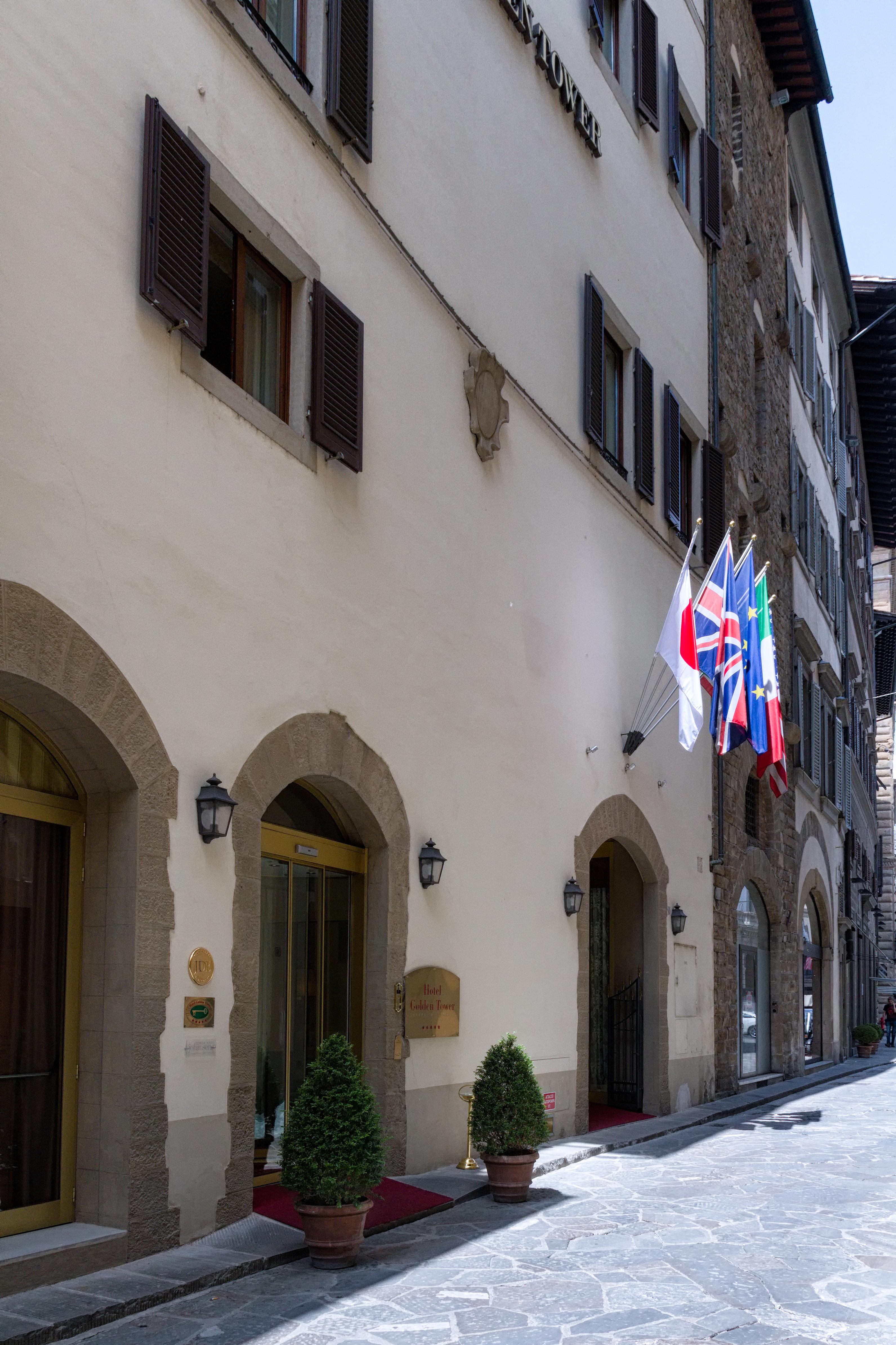 פירנצה Golden Tower Hotel & Spa מראה חיצוני תמונה South African Embassy in Rome