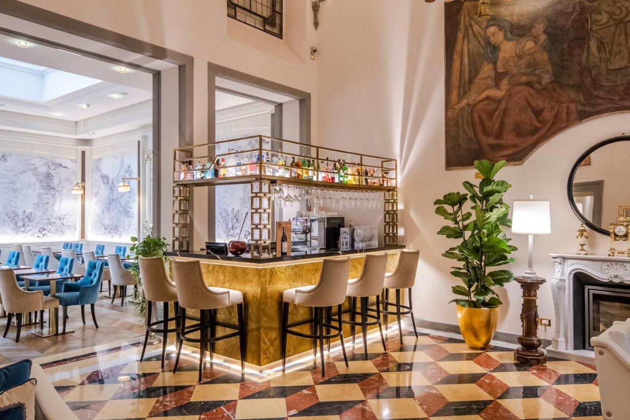 פירנצה Golden Tower Hotel & Spa מראה חיצוני תמונה The bar at the hotel