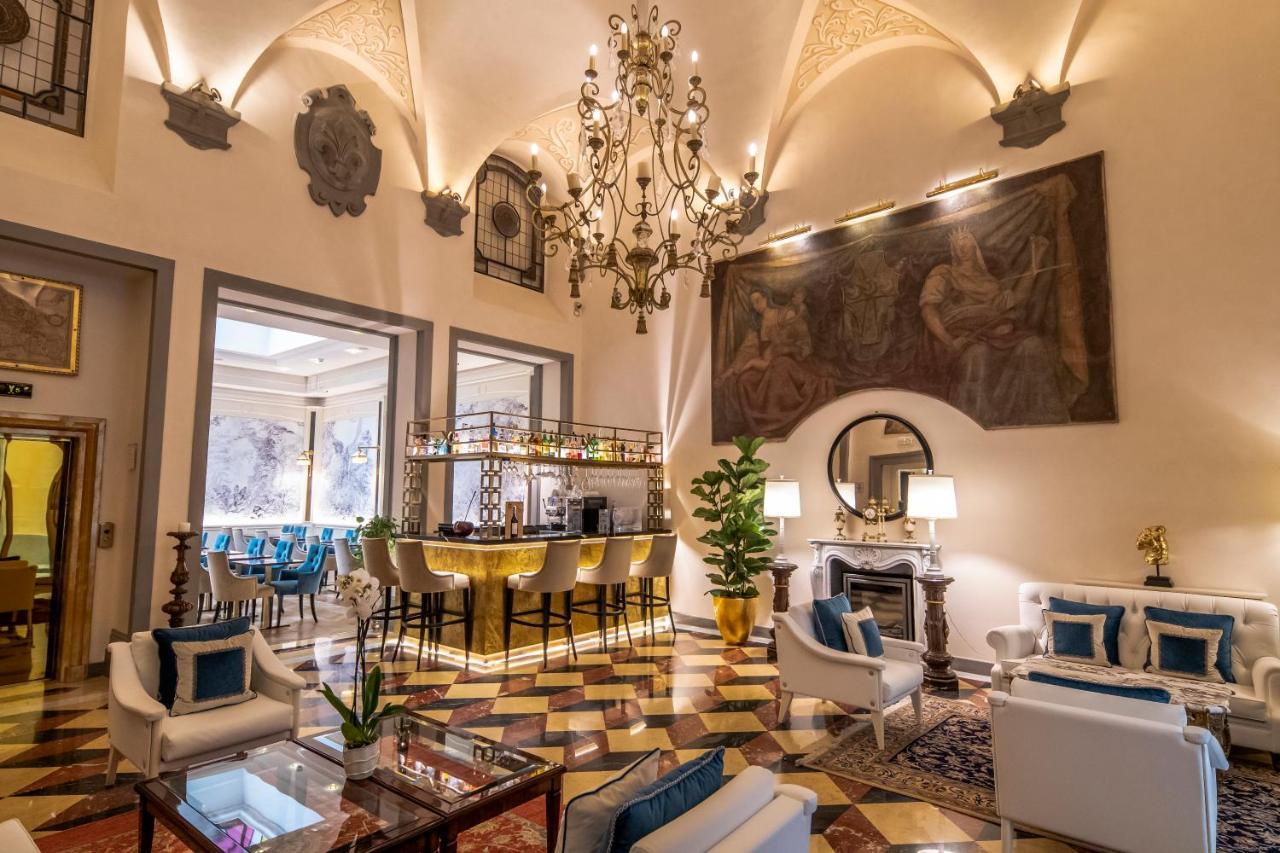 פירנצה Golden Tower Hotel & Spa מראה חיצוני תמונה The lobby of the hotel