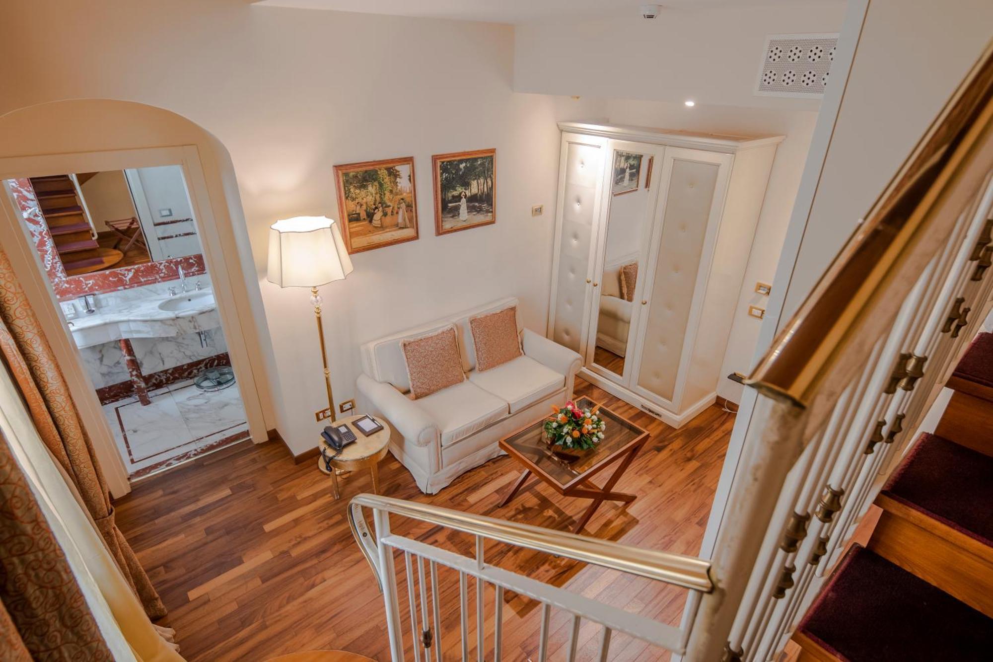 פירנצה Golden Tower Hotel & Spa מראה חיצוני תמונה Interior of the house